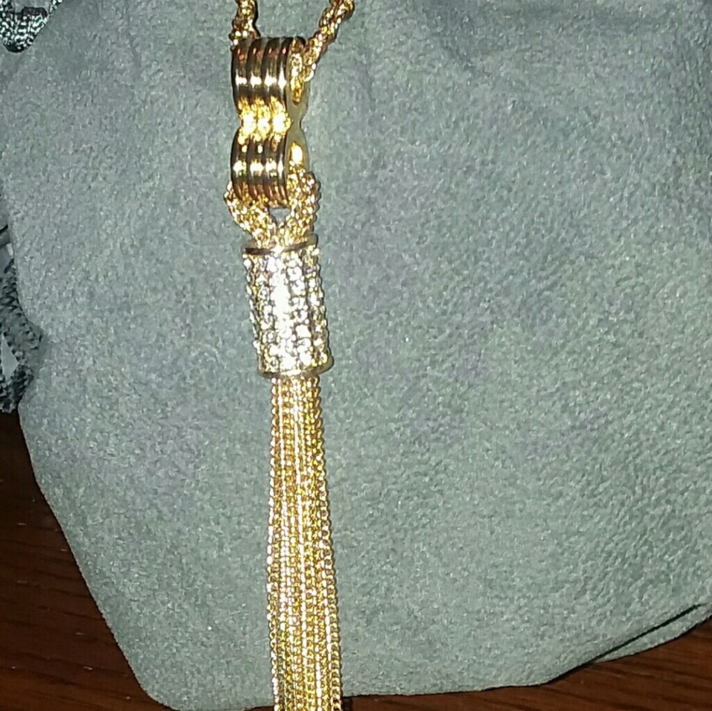 Necklace goldtone